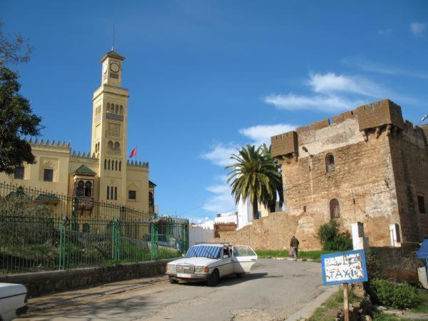 Hotel Choumis Haj Messaoud Larache Exterior photo